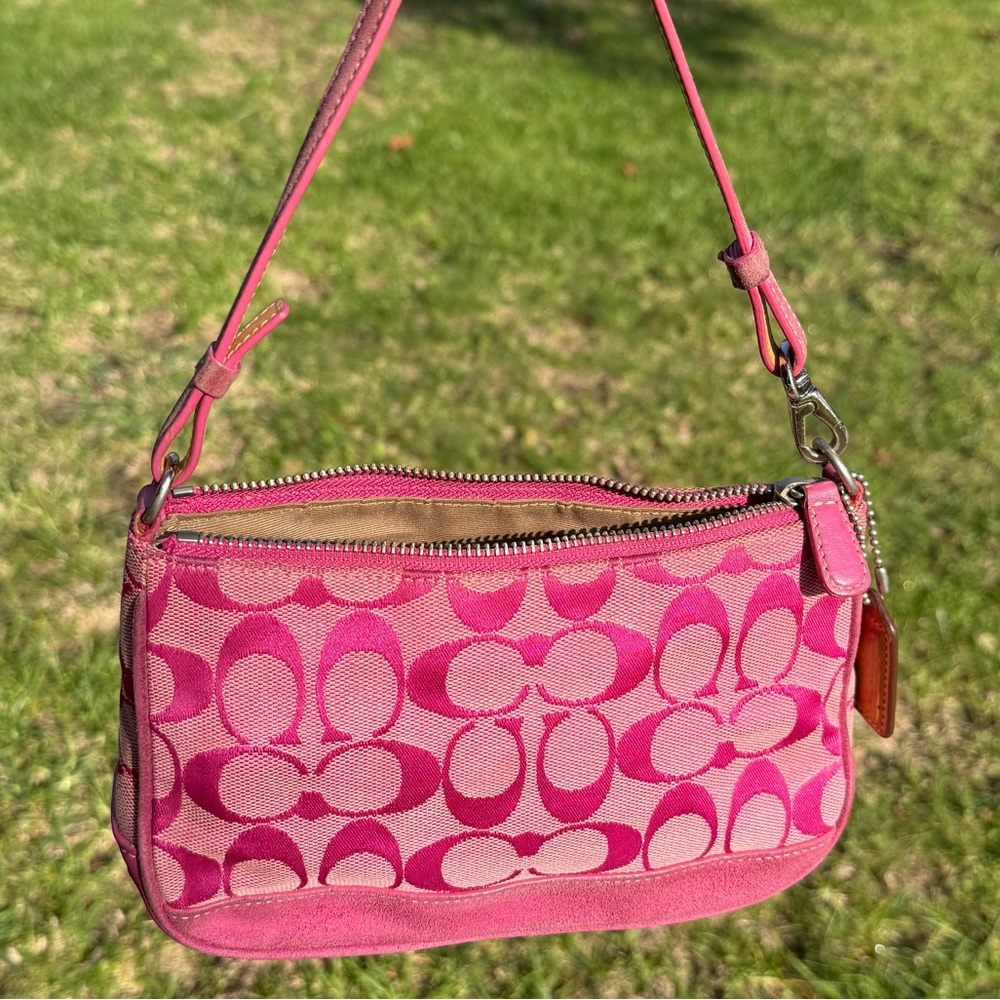 Y2k pink CC small shoulder Coach purse - Picture 2 of 16